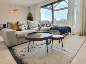 Gorgeous 3-Bedroom Penthouse with Expansive Terrace in Casares Costa